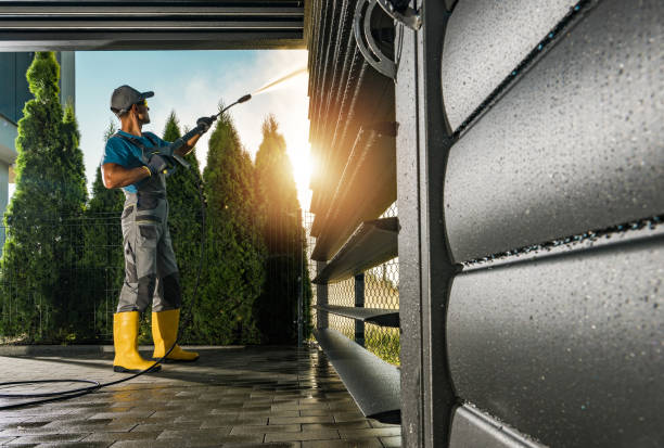 Best Roof Washing  in Huntsville, TN
